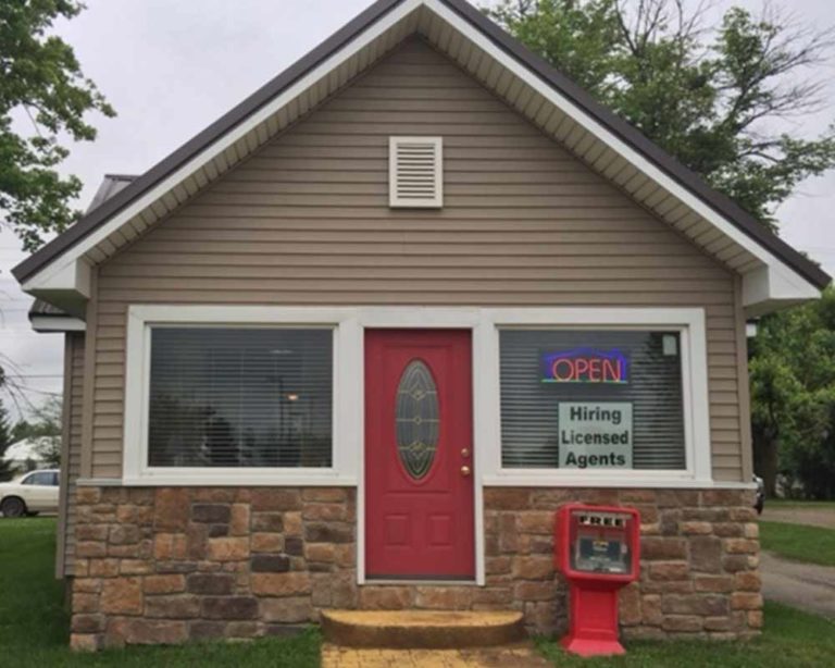 Realtors in Marlette, MI Hart Realty